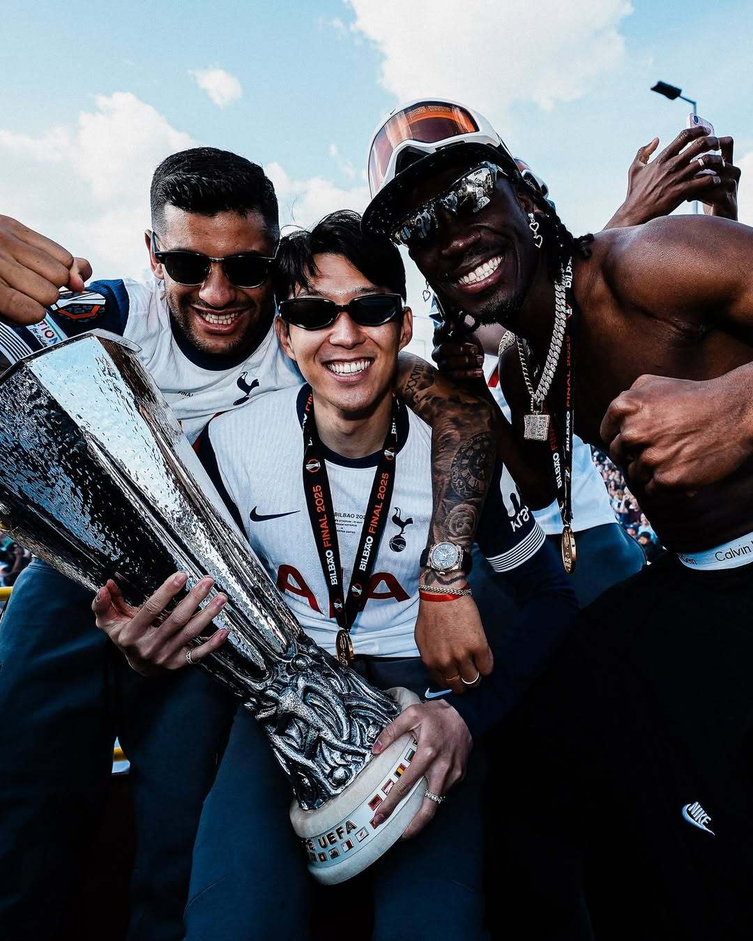 关于欧联赛程吃紧；皇家马德里今晨门线救险；气氛紧张；资深球员宣示担当的信息九游体育入口