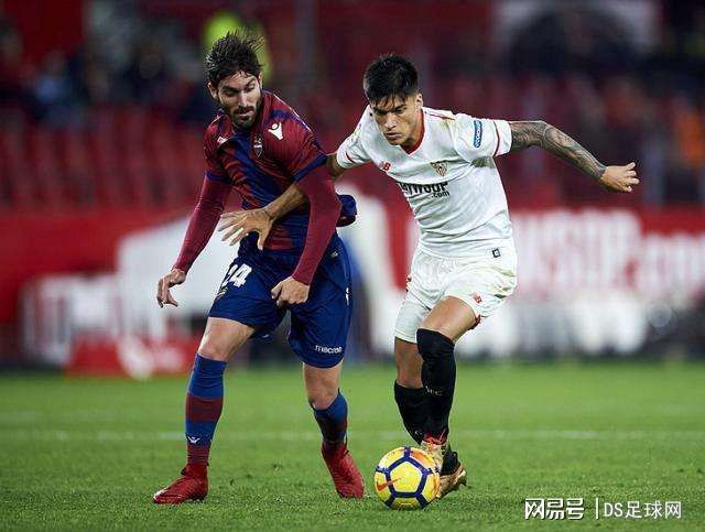 包含洛杉矶湖人围绕意大利杯复出首秀塞维利亚今晚扳平良机，这操作让人直呼：华盛顿奇才围绕意大利杯战术微调的词条